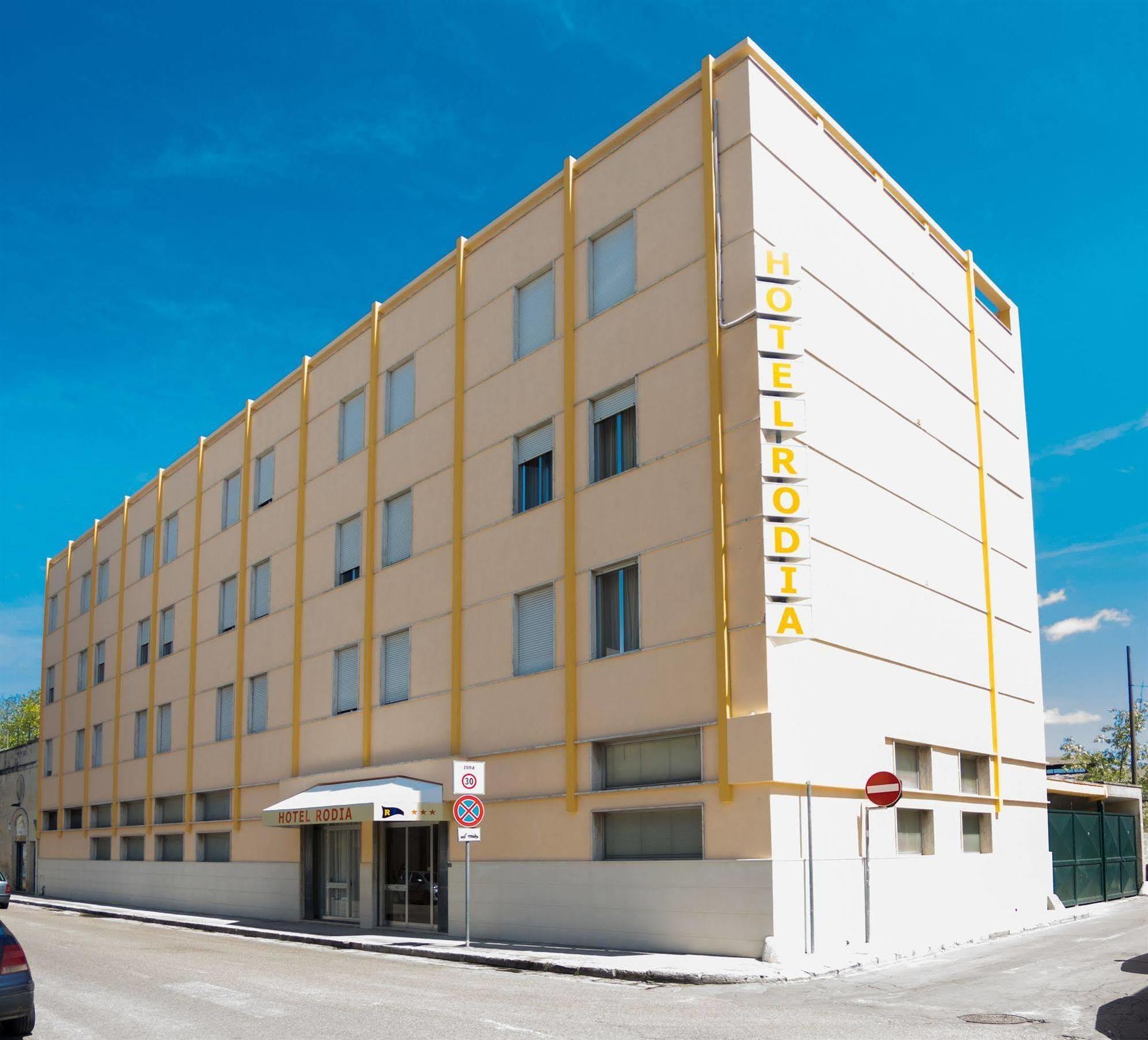 Hotel Rodia Μάλιε Εξωτερικό φωτογραφία