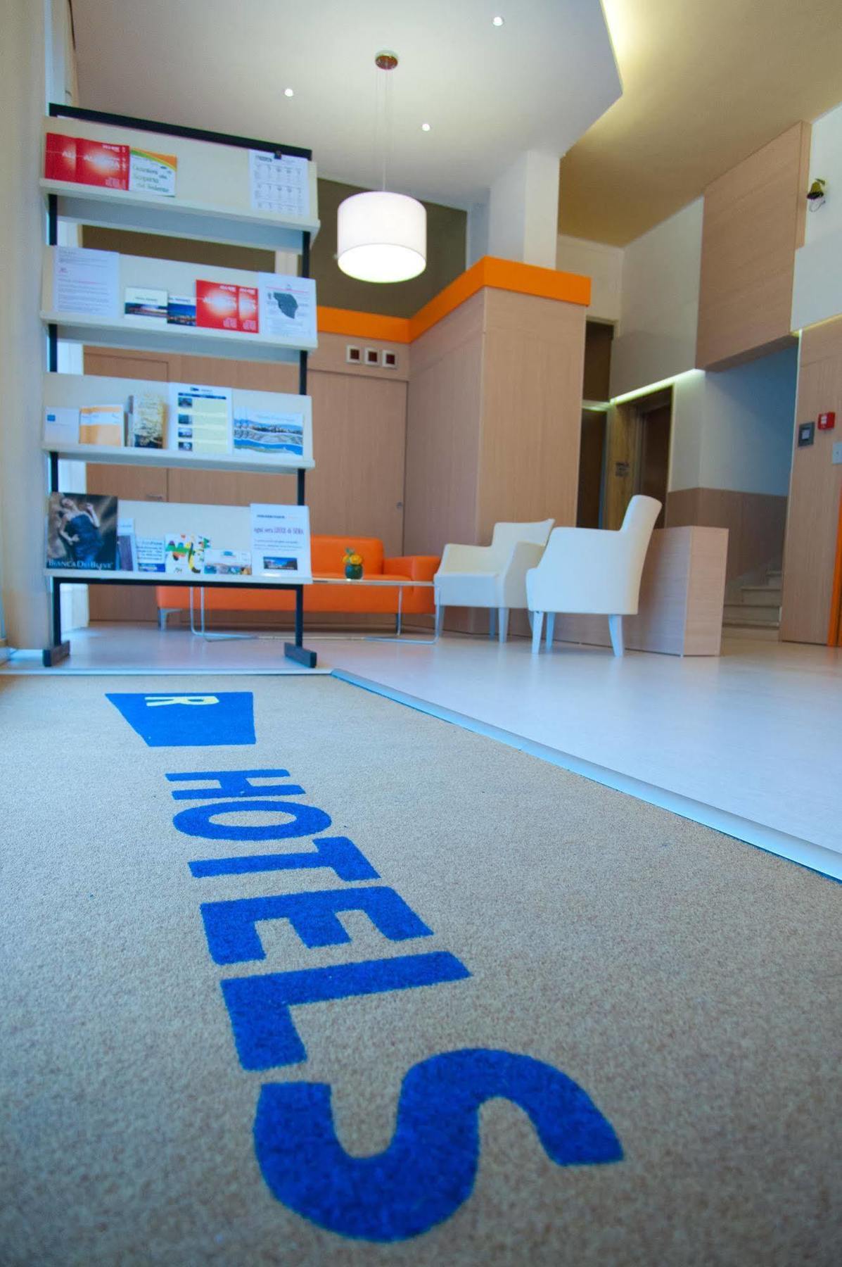 Hotel Rodia Μάλιε Εξωτερικό φωτογραφία